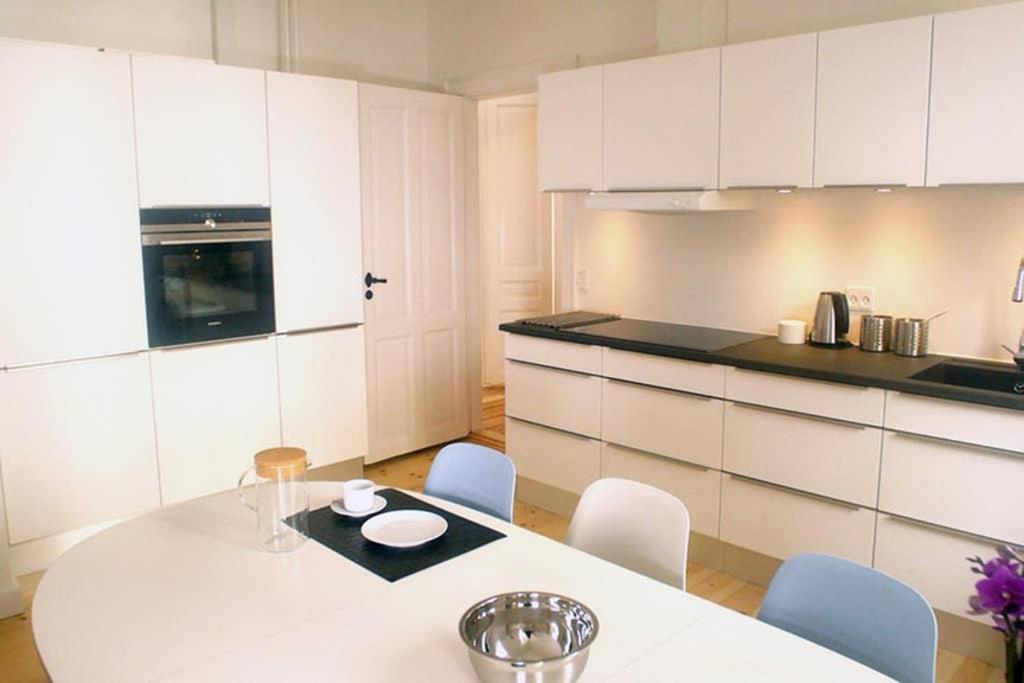 Next To New Harbor / 3 Bedroom & 2 Bath Rooms Kopenhagen Bagian luar foto